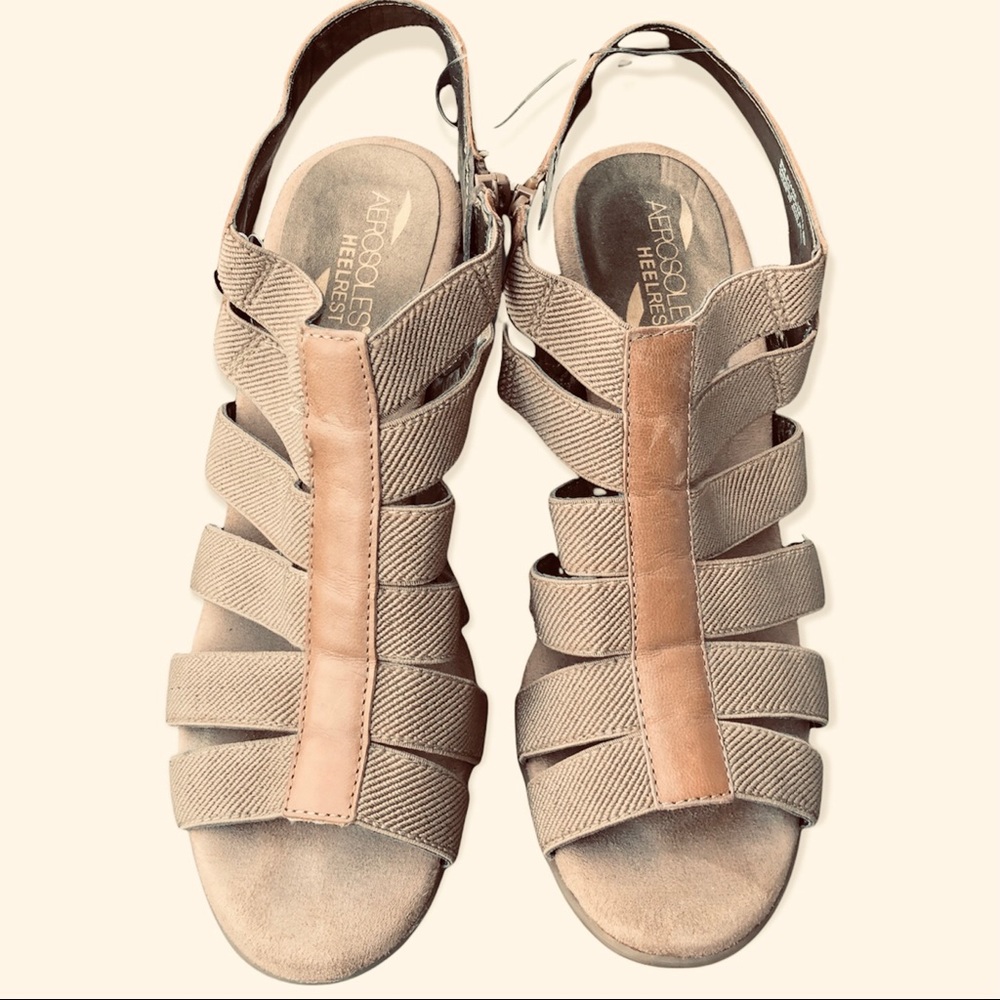 - AEROSOLES Tan heels shoes Sandals women’s Sz 7.5 - Picture 1 of 7